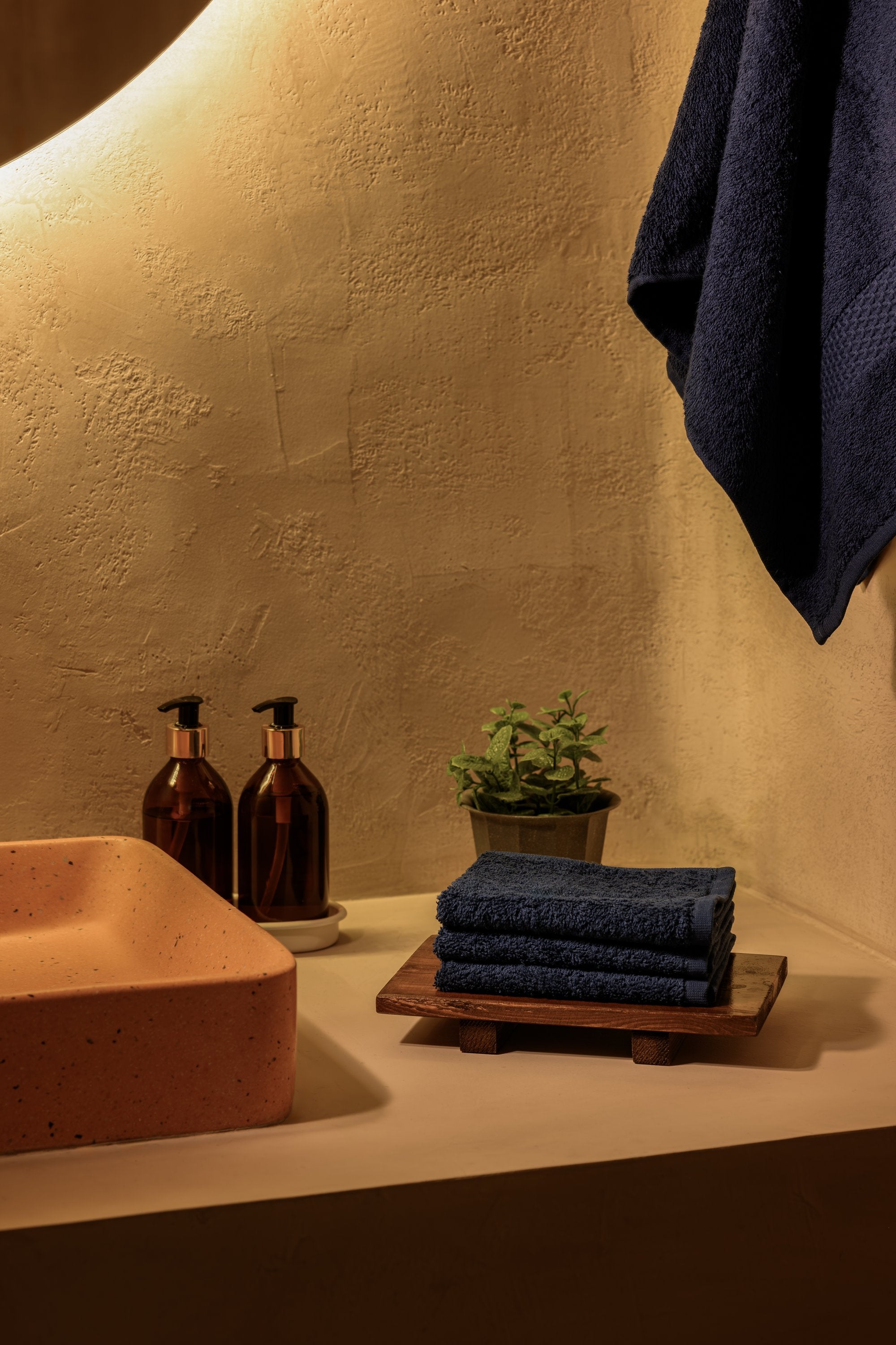 Bath Sheet Size - 90 cm x 160 cm
